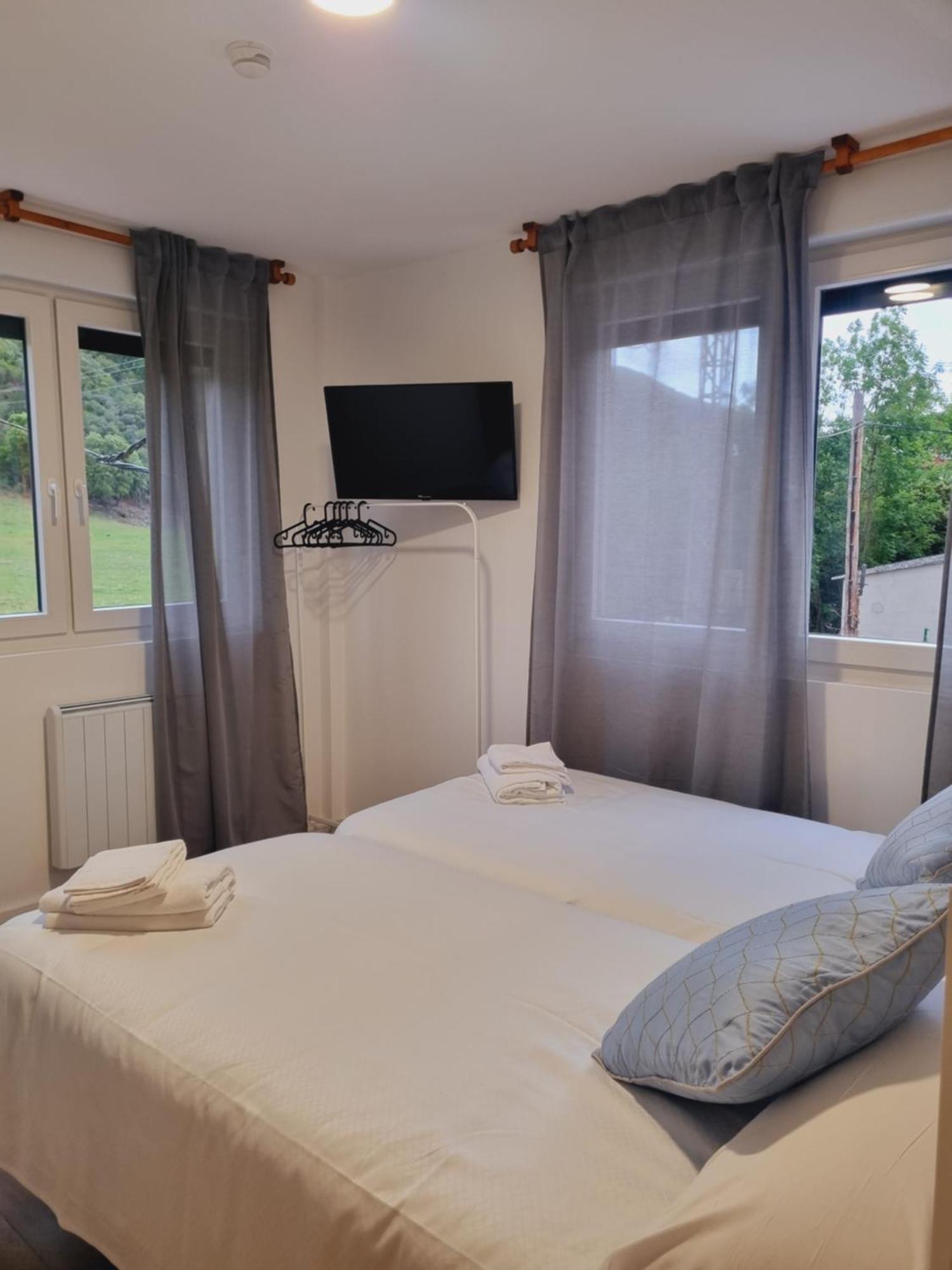 Maile Apartamentos Потес Экстерьер фото