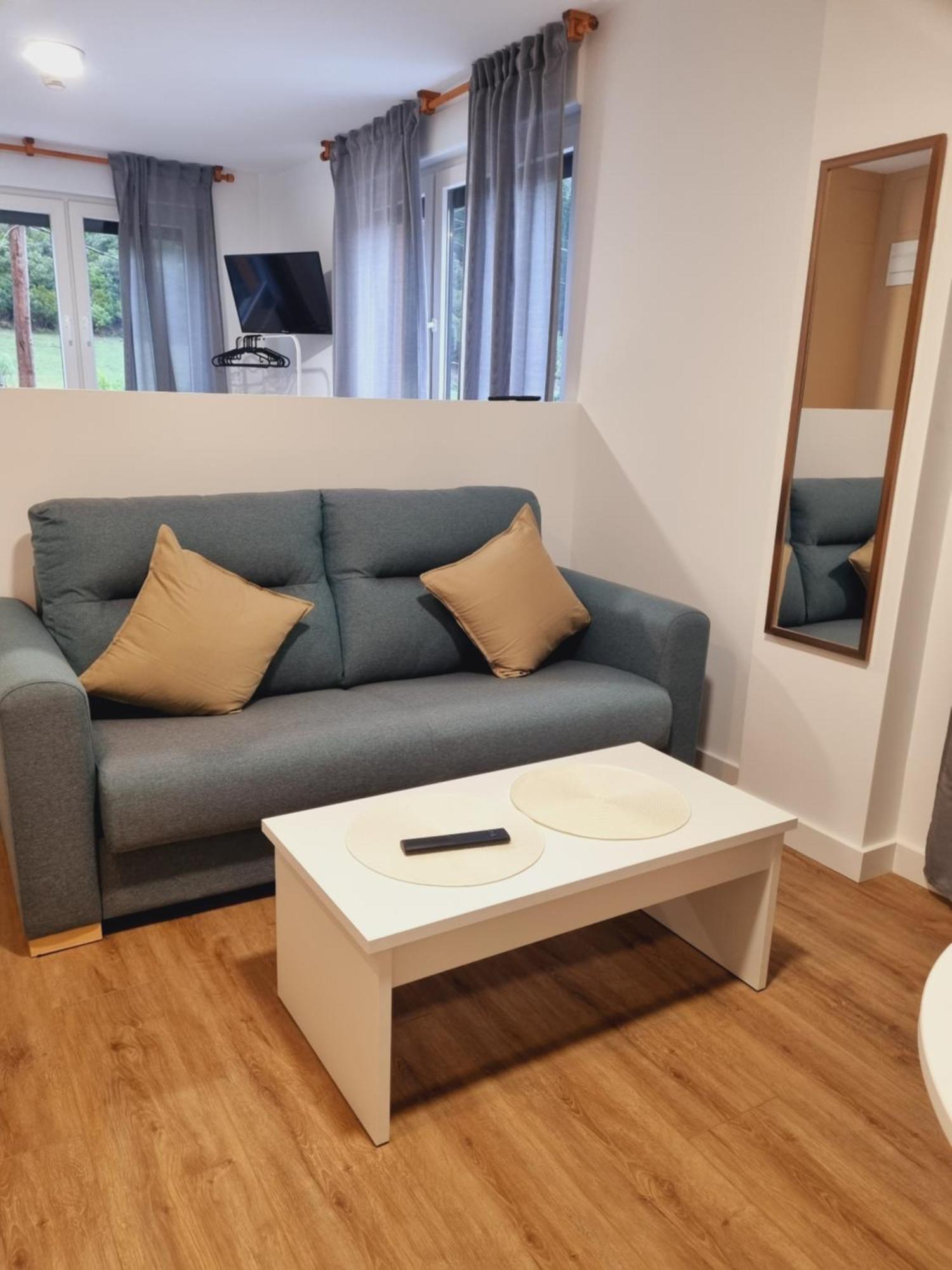 Maile Apartamentos Потес Экстерьер фото