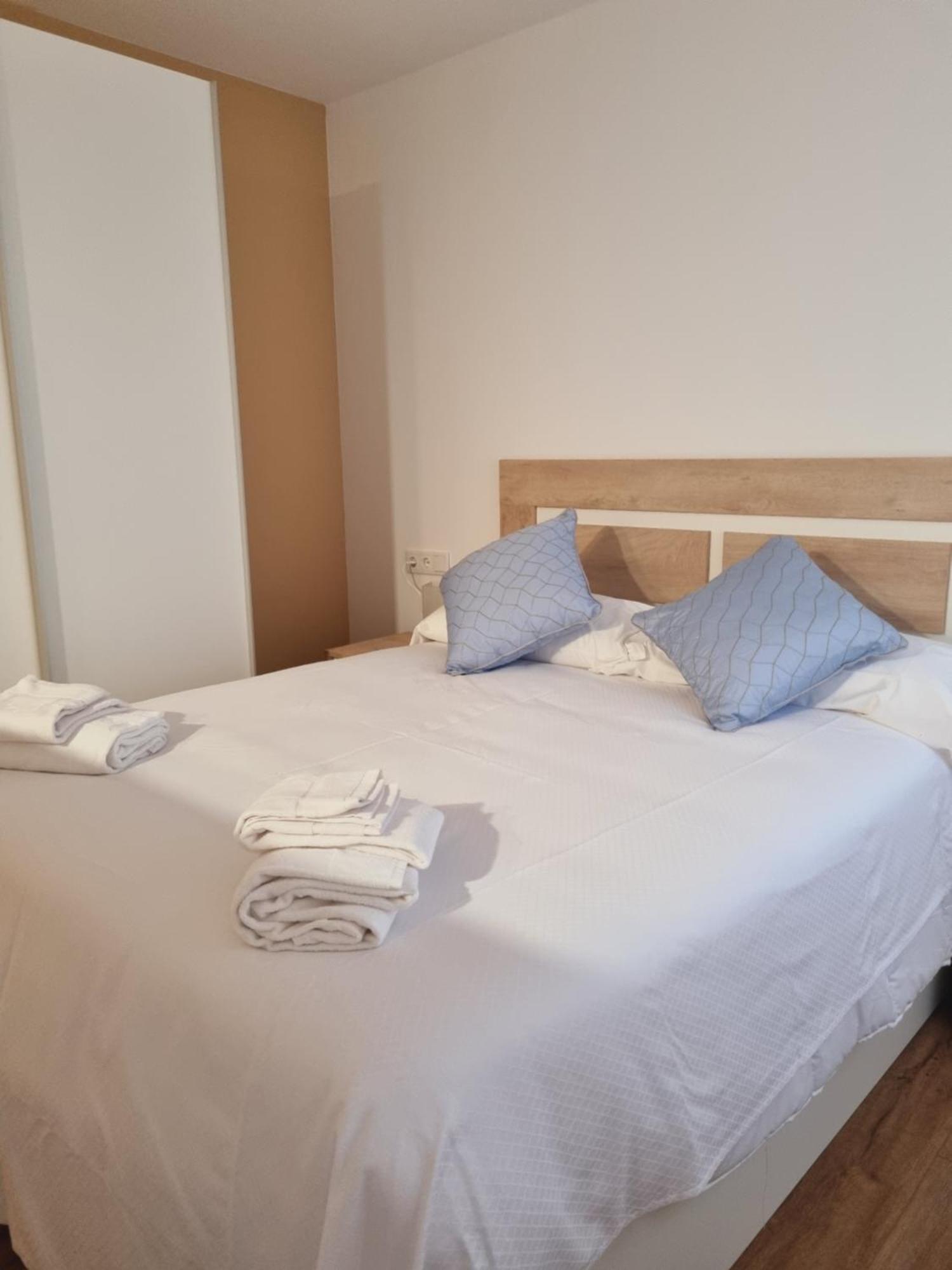 Maile Apartamentos Потес Номер фото